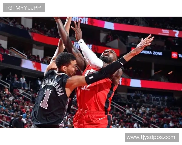 2018年11月30日火箭队与马刺队精彩全场回放视频分享与分析